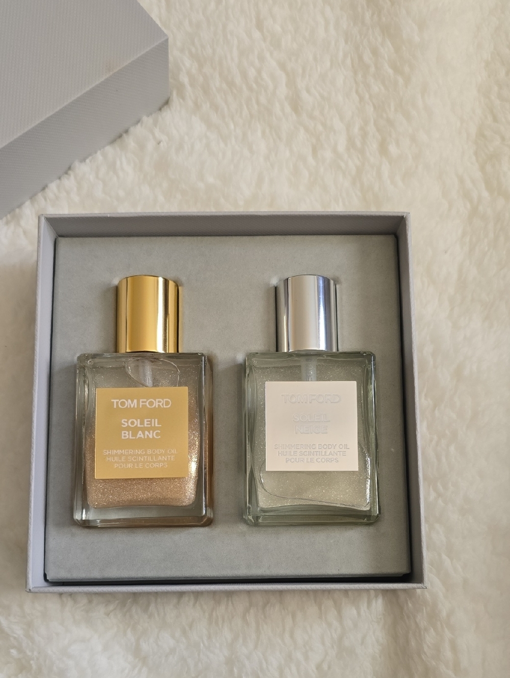 Tom Ford Soleil Blanc Shimmer Oils Duo - Gold & Silver Caps - Picture 2 of 4
